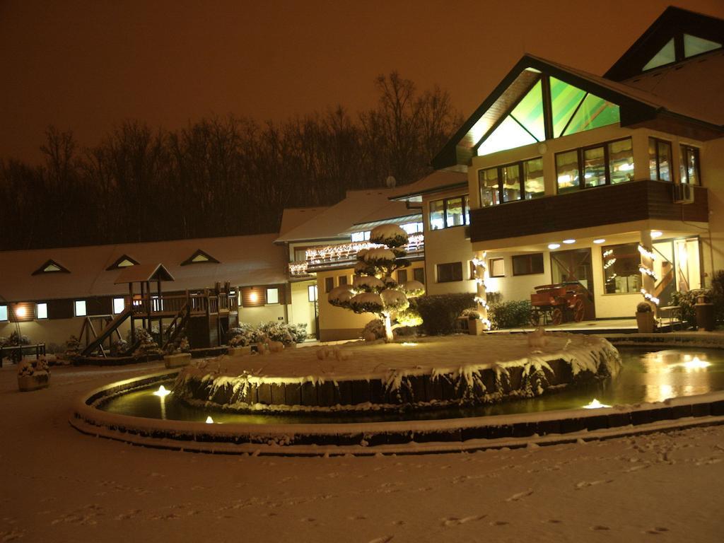 Guesthouse Trajbar Team Zapresic Exterior photo